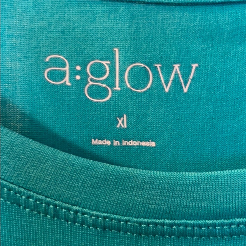 A-Glow Teal Capped Sleeve Top - Picture 2 of 3